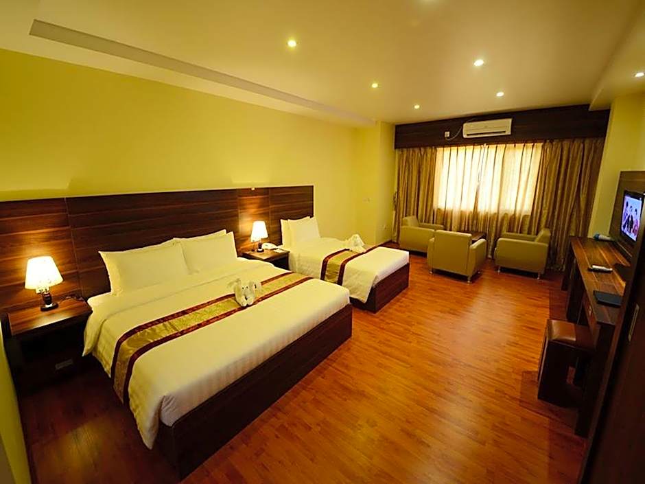 Silver Green Hotel