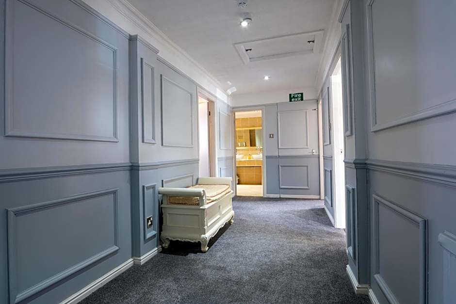 Beaufort Park Hotel