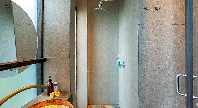 Bong Lux Hostel