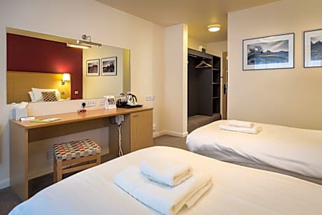 2 Single Beds, Non-Smoking, Standard, Golf View