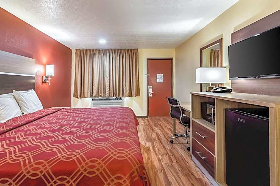 Econo Lodge Worthington