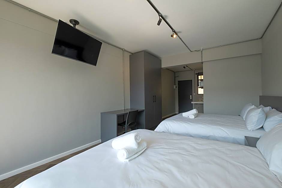 Inn & Out Plus Rosebank