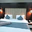 Parallel Hotel