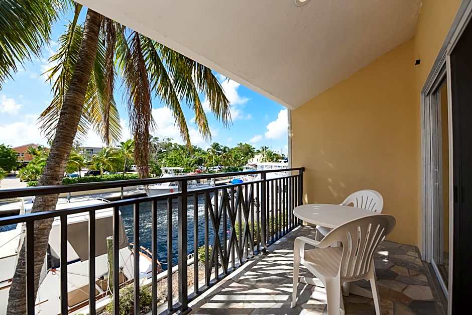 Waterside Suites and Marina