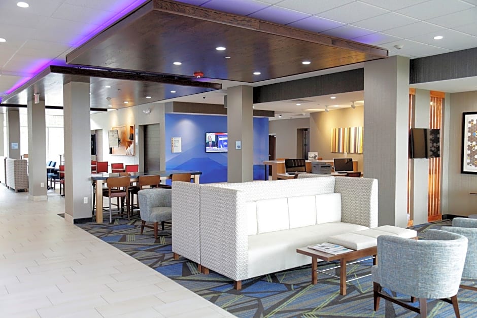 Holiday Inn Express & Suites Alabaster By IHG