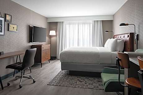 One-Bedroom King Loft with Two King Beds