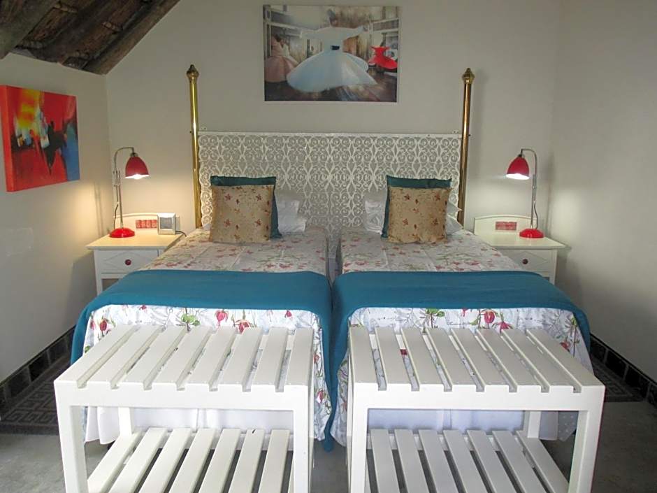 Utopia in Africa Guest Villa