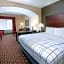 La Quinta Inn & Suites by Wyndham Macon West