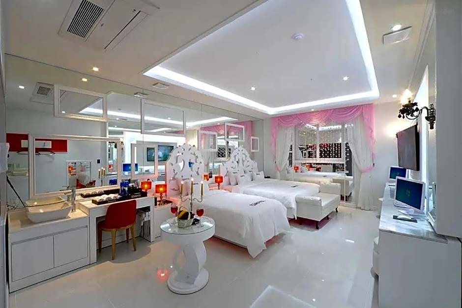 Mokpo Myeongpum Hotel