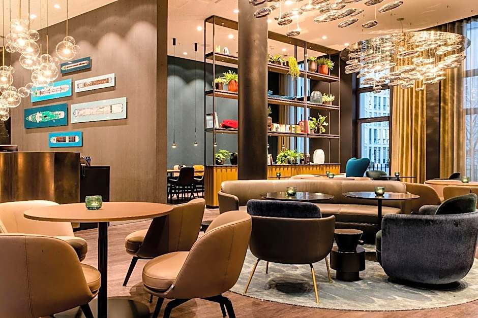 Motel One Köln-Altstadt