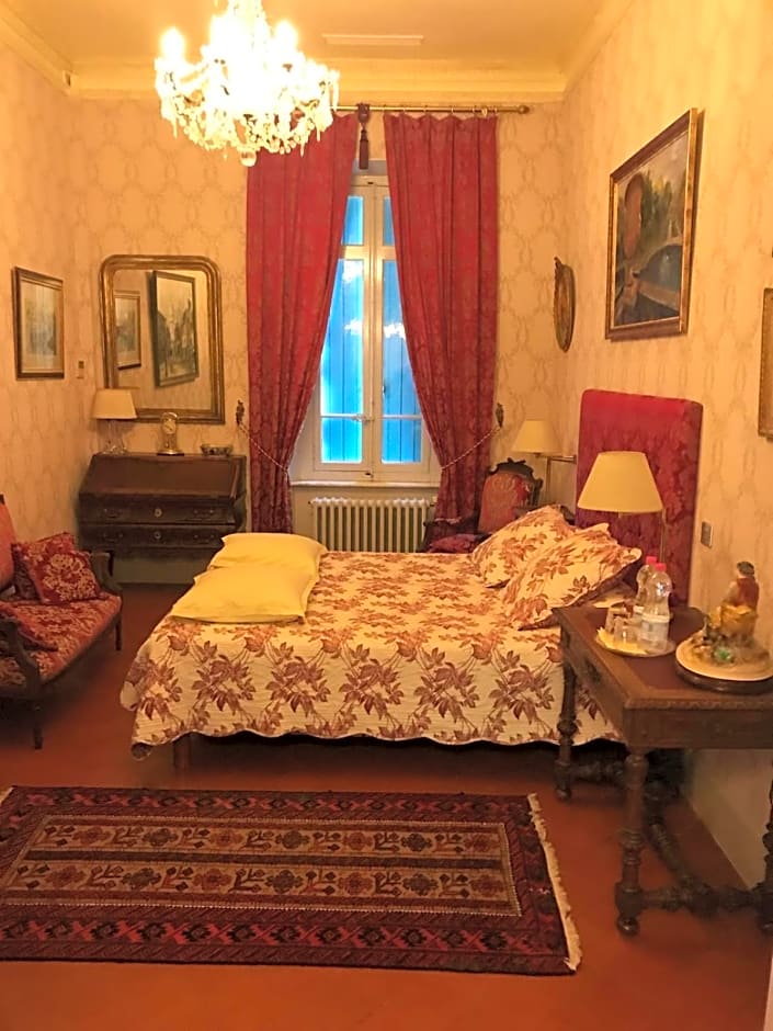 Chateau Des Fontaines – Canet, NY