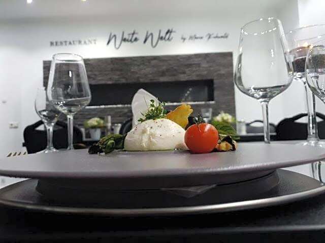 Hotel Rühen, 24 Stunden Check in, Küche, kostenfreie Parkplätze