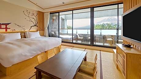 Kumonoue Fuji Hotel Deluxe room - Mt Fuji view with open-air bath