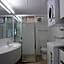 Tradewinds McLeod Holiday Apartments