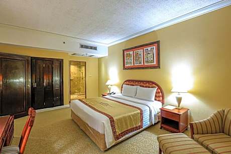 Executive Suite