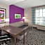 La Quinta Inn & Suites by Wyndham Springfield