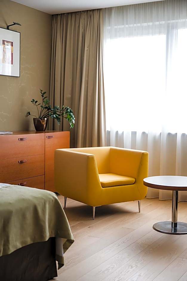 Mikado Hotel