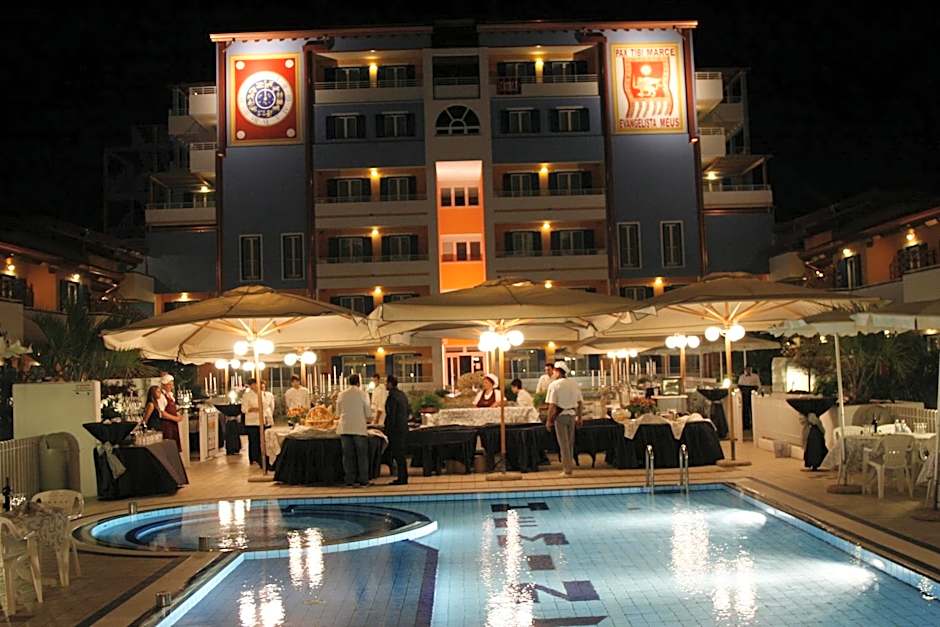 Villaggio Hemingway - Family Aparthotel