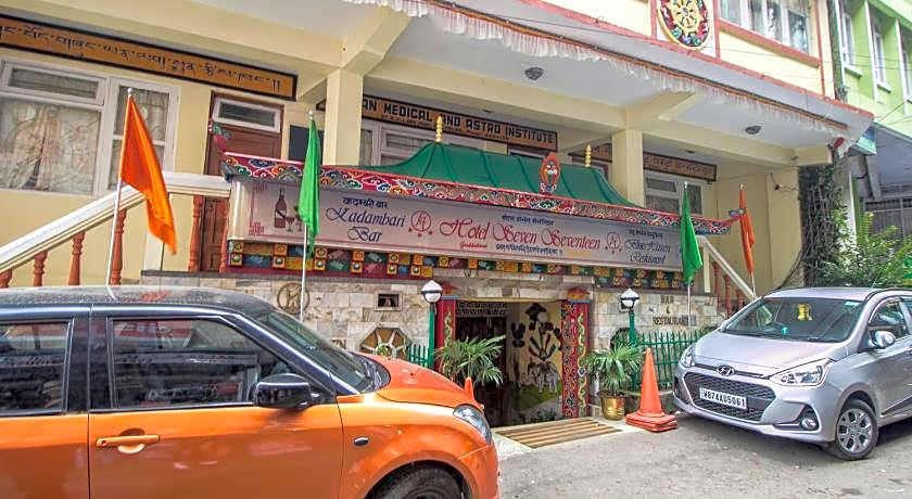 Hotel Seven Seventeen