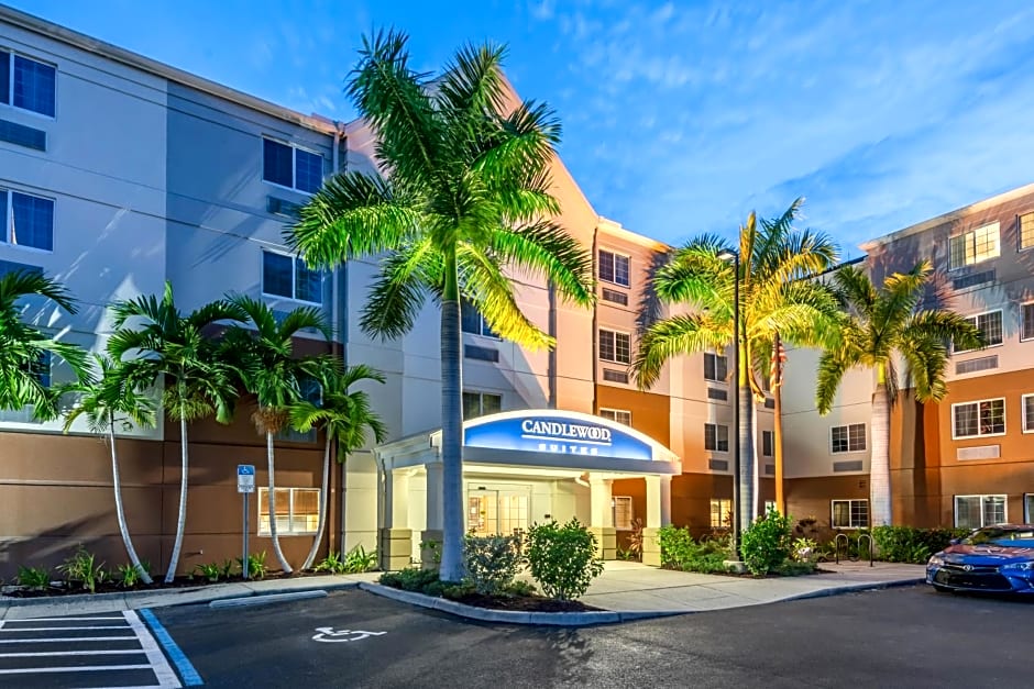 Candlewood Suites Fort Myers Interstate 75