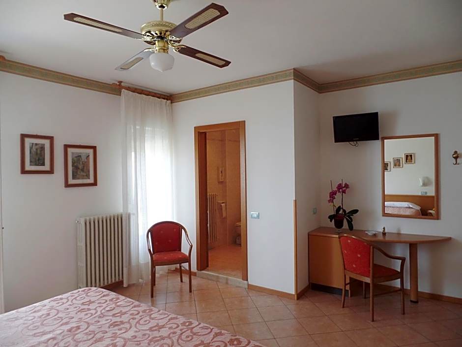 Piccolo Hotel Direkt am See