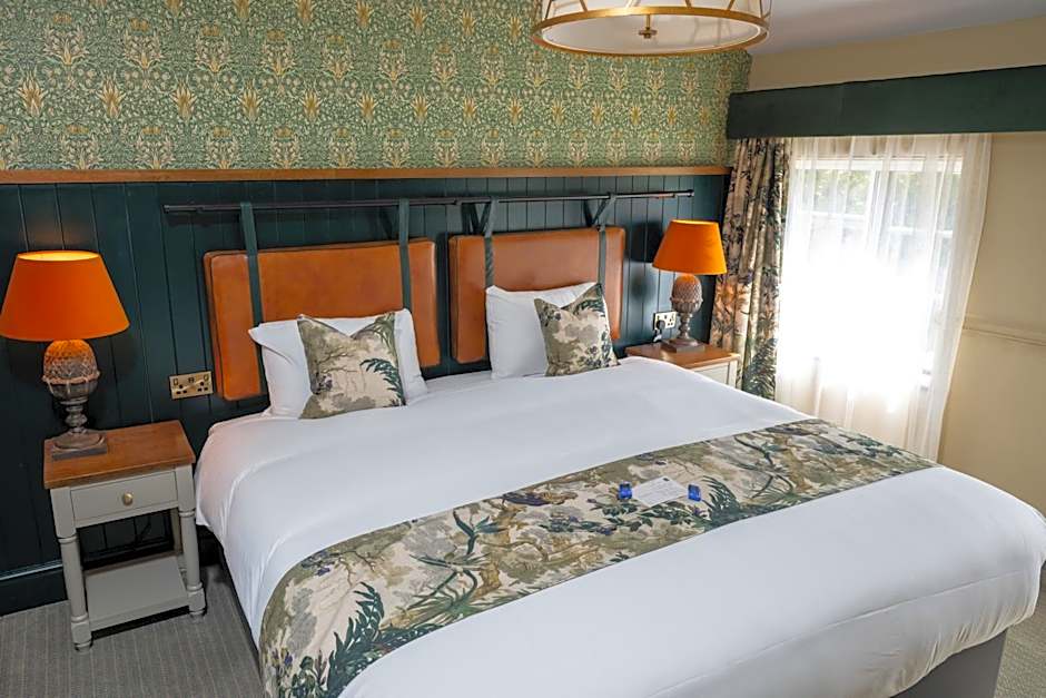 Himley House by Chef & Brewer Collection