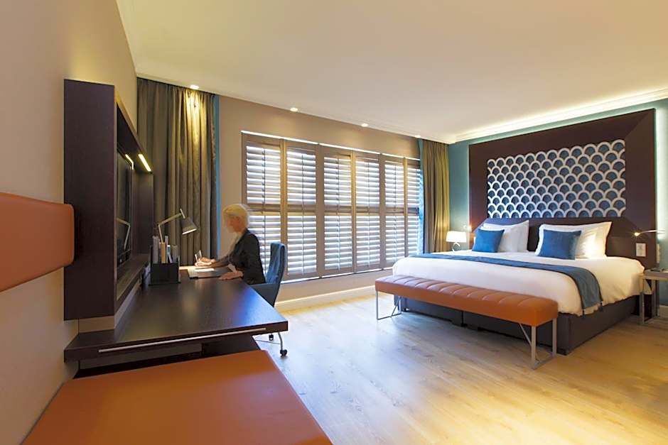 Hotel Dux