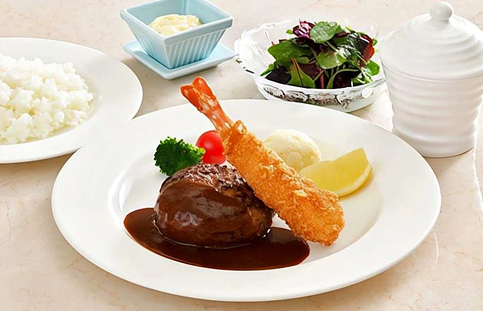 The Crest Hotel Kashiwa