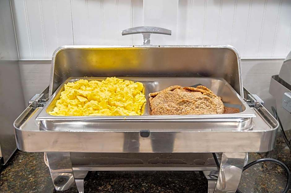 Comfort Inn Hyannis - Cape Cod