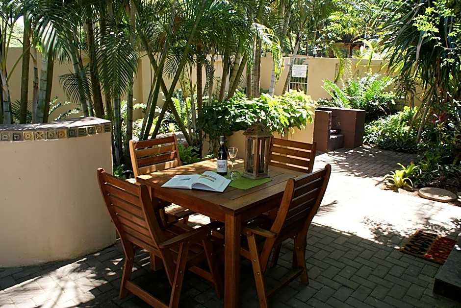 Ndiza Lodge and Cabanas