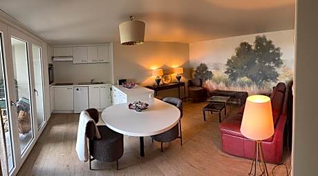 Apartment with Garden View
