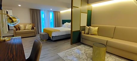 Hotel 4 Estações