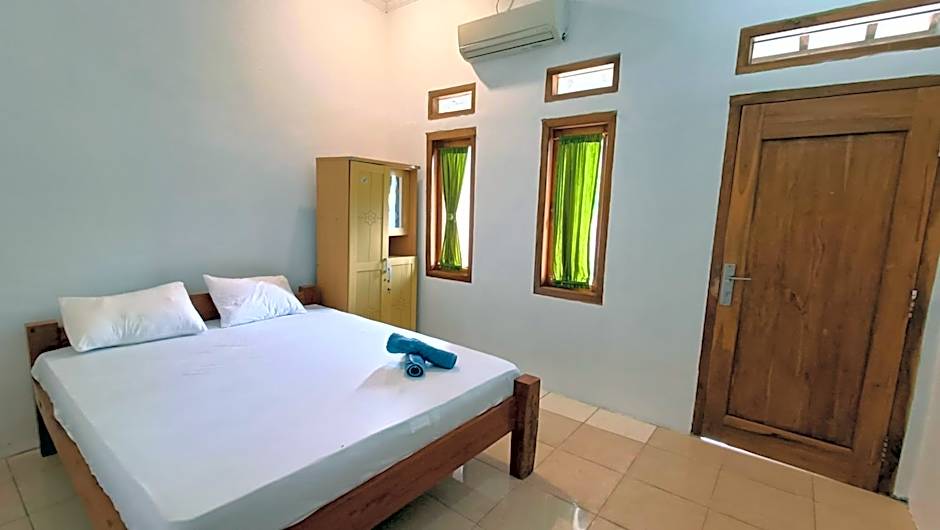 Jogo Segoro Homestay Mitra RedDoorz near Pantai Sundak Gunungkidul