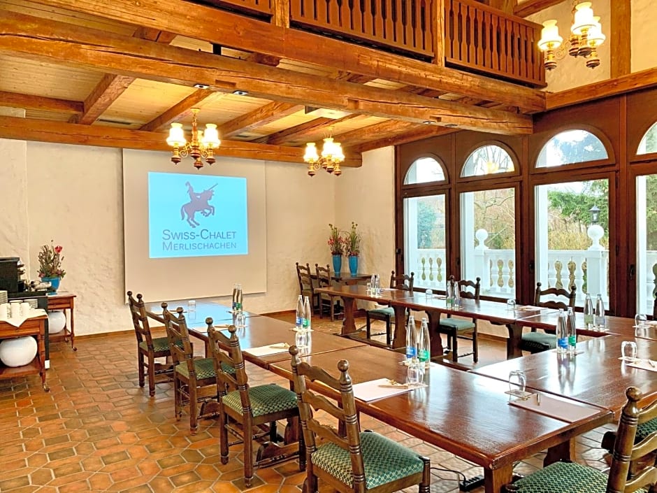 Schloss-Hotel am See - Swiss-Chalet Merlischachen