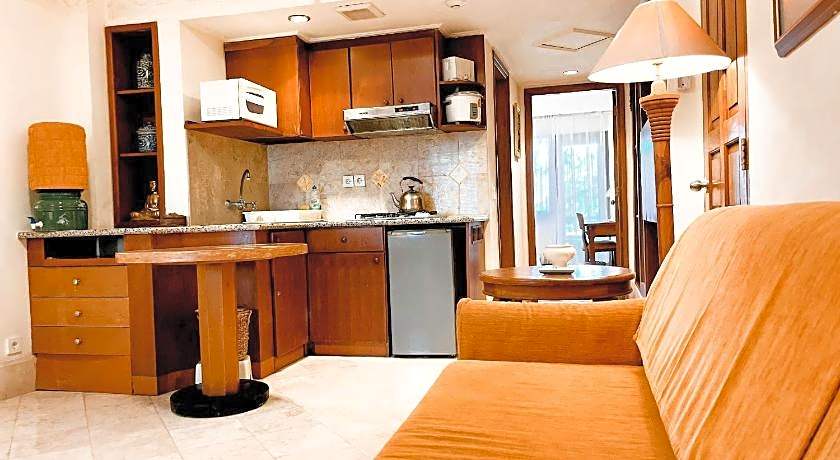 Club Bali Family Suites @ Legian Beach