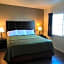 Manhattan Inn & Suites