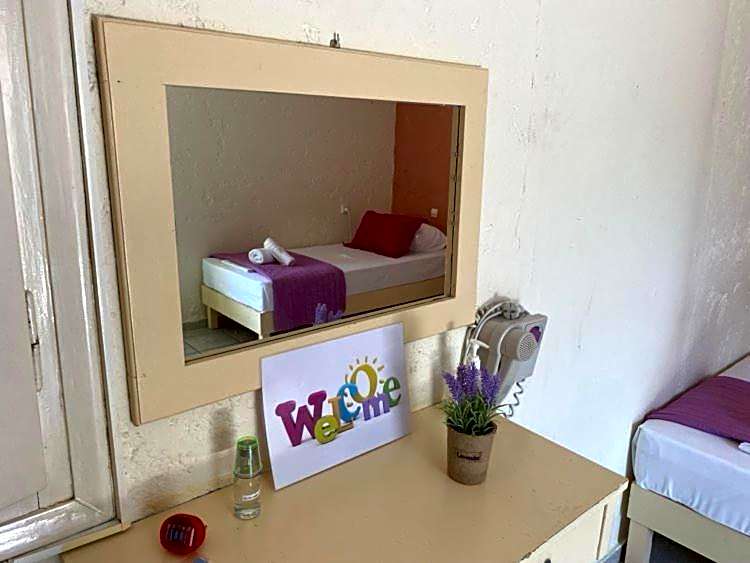 CLEO ROOM WITH YARD IN MALIA 250m FROM THE BEACH