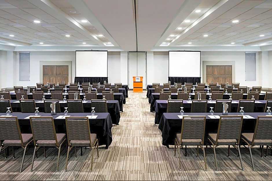 Holiday Inn Cincinnati Liberty Way By IHG
