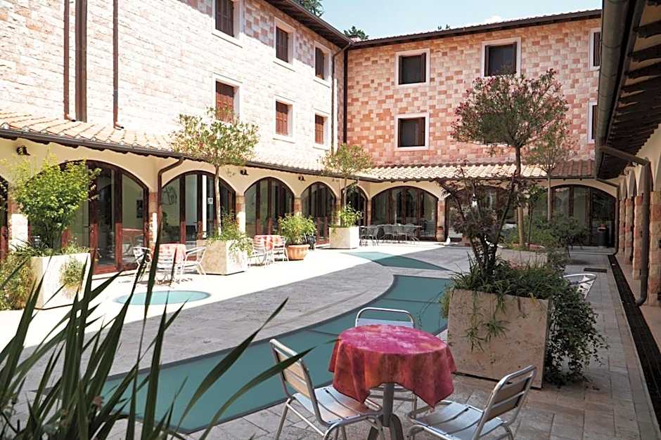 Domus Laetitiae Assisi