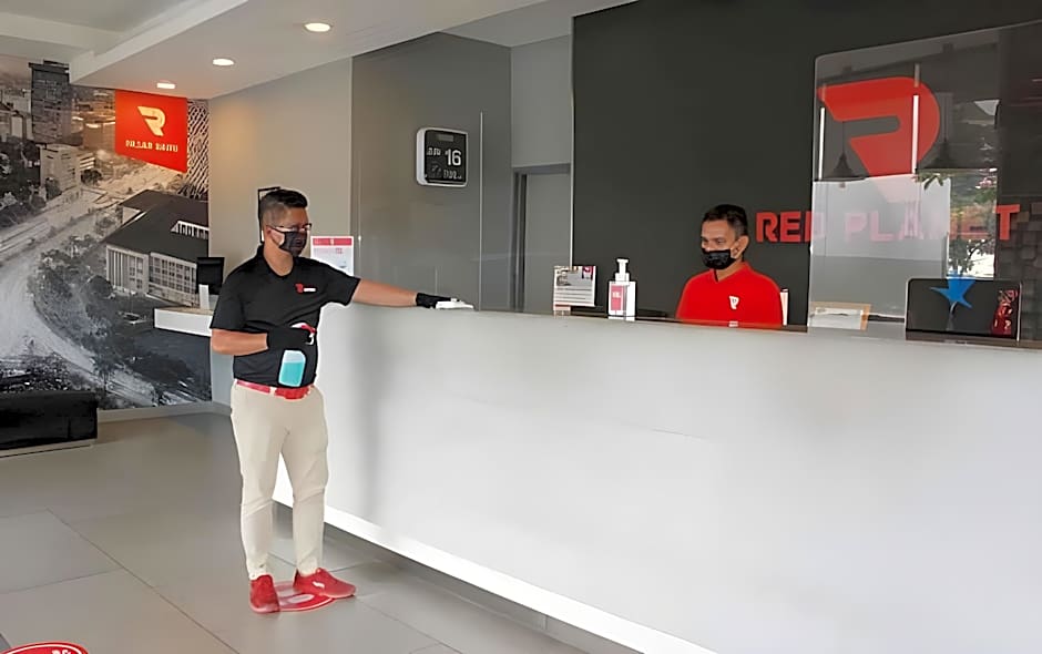 Monoloog Hotel Pekanbaru