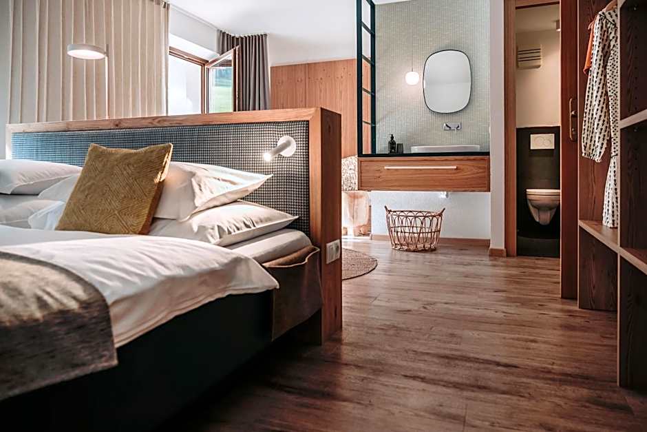 SchönBerg hotel b&b