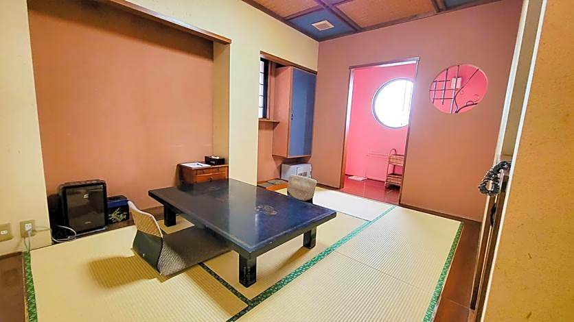 Hamazen Ryokan