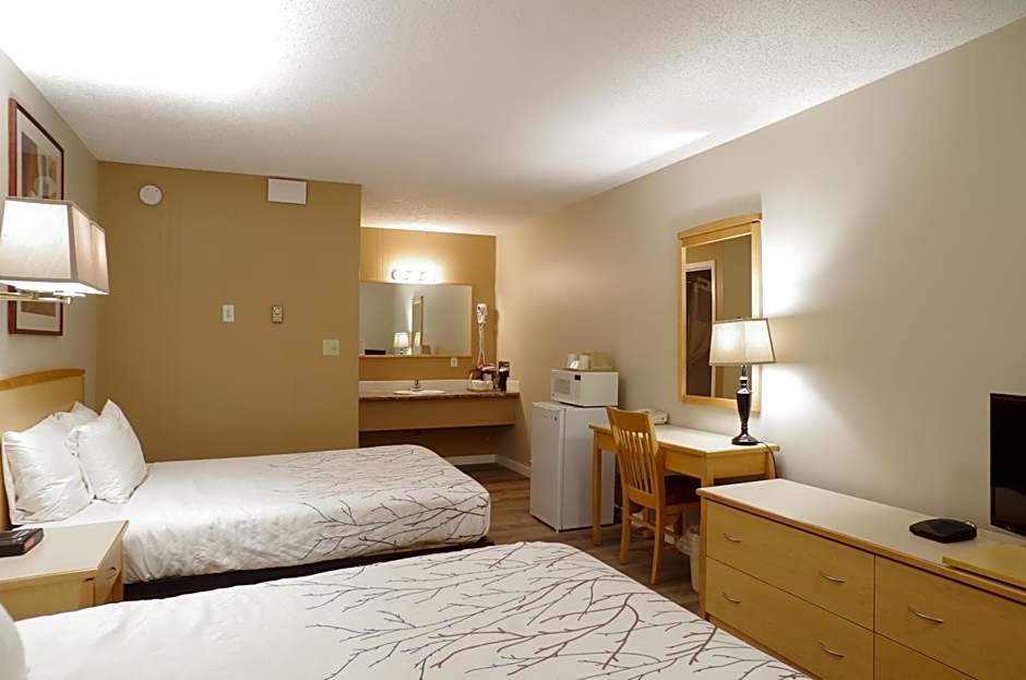 Photo 1 of 2 of 2 Double Beds, Pet-Friendly