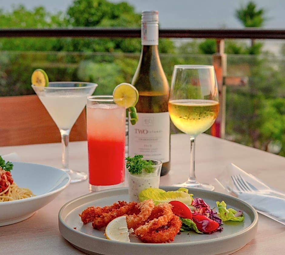 Royal Regantris Trawangan