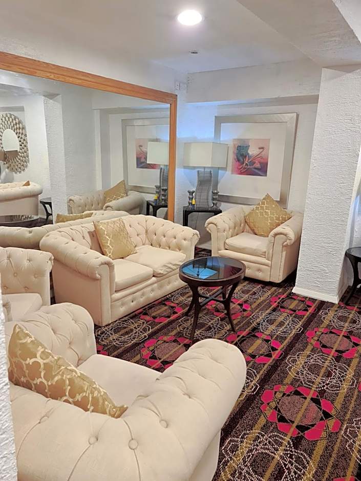 Barons Court Hotel Walsall