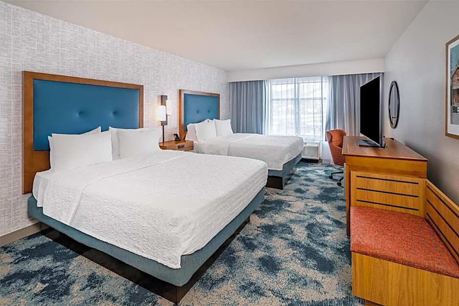 Photo 1 of 11 of 2 Queen Beds, Mobility Accessible, Bathtub