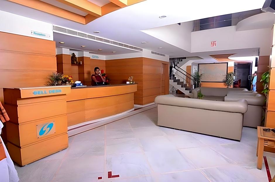 Super Capital O Grand Plaza