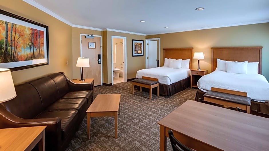 Best Western Plus Windjammer Inn & Conference Center