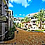 Carriage House Hotel