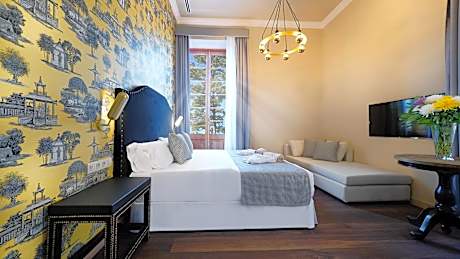 Superior Deluxe Double or Twin Room